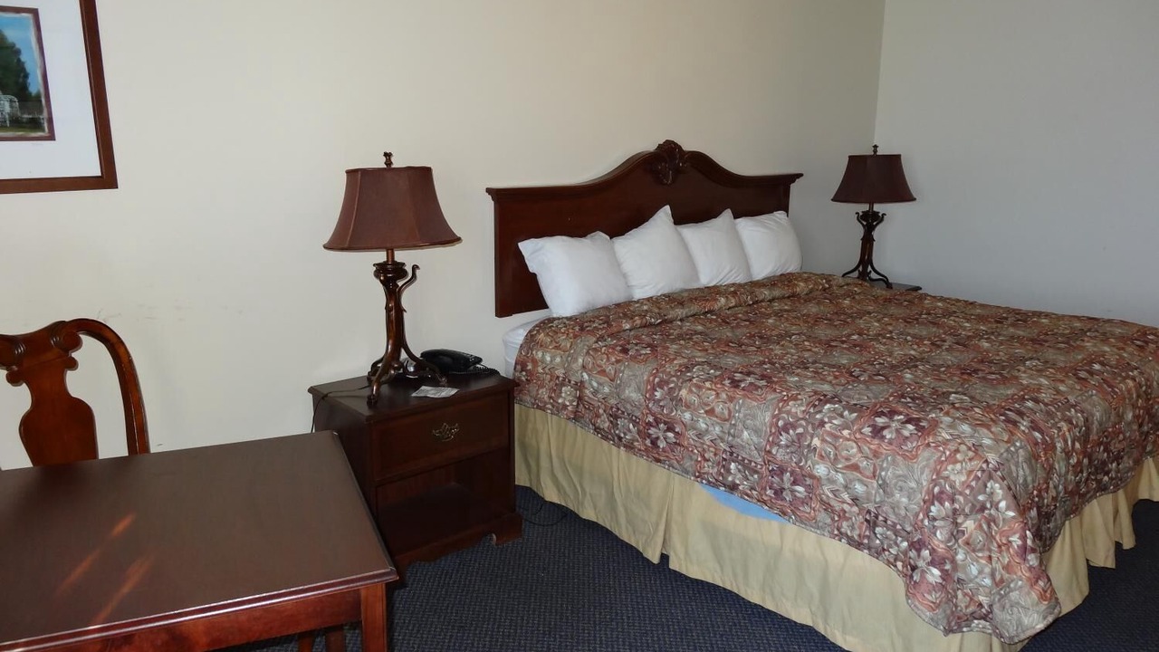 Photo of Bedroom in Du Quoin