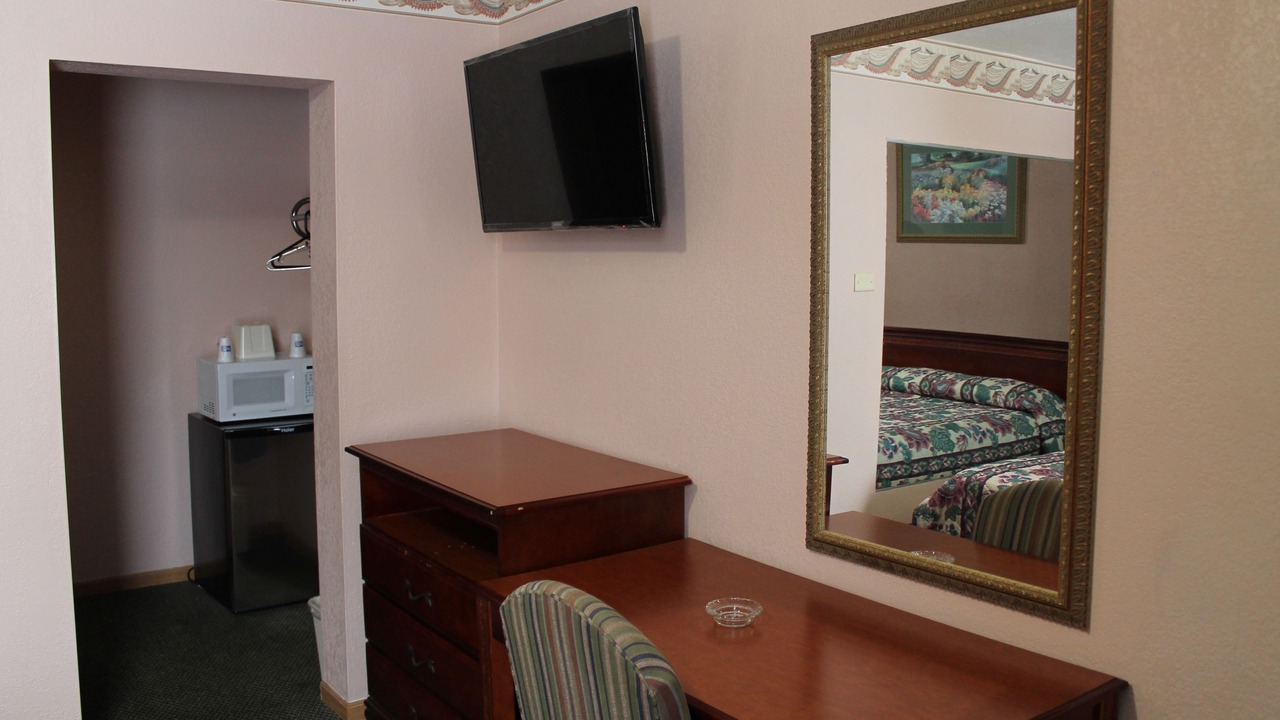 Photo of Bedroom in Rock Island