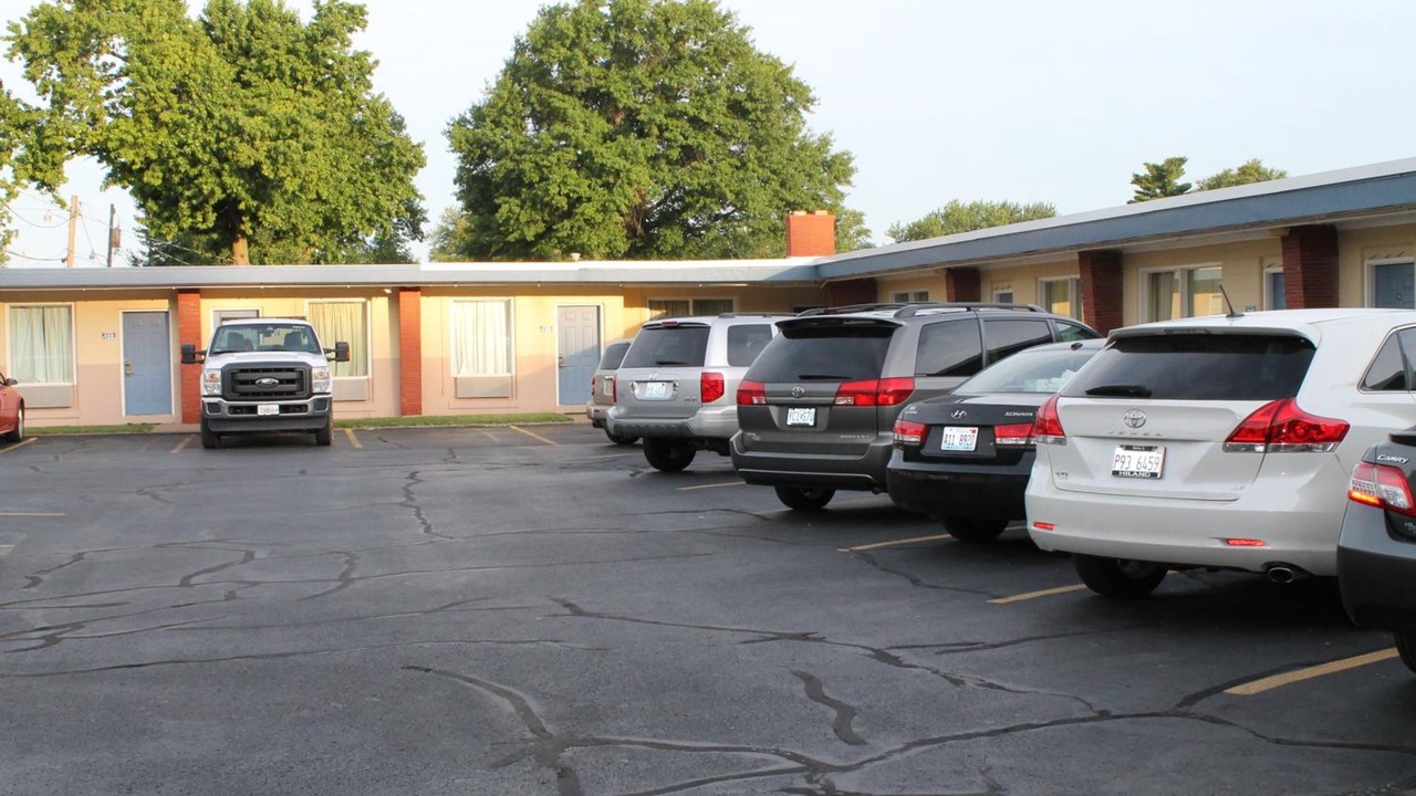 Photo of Others in Rock Island