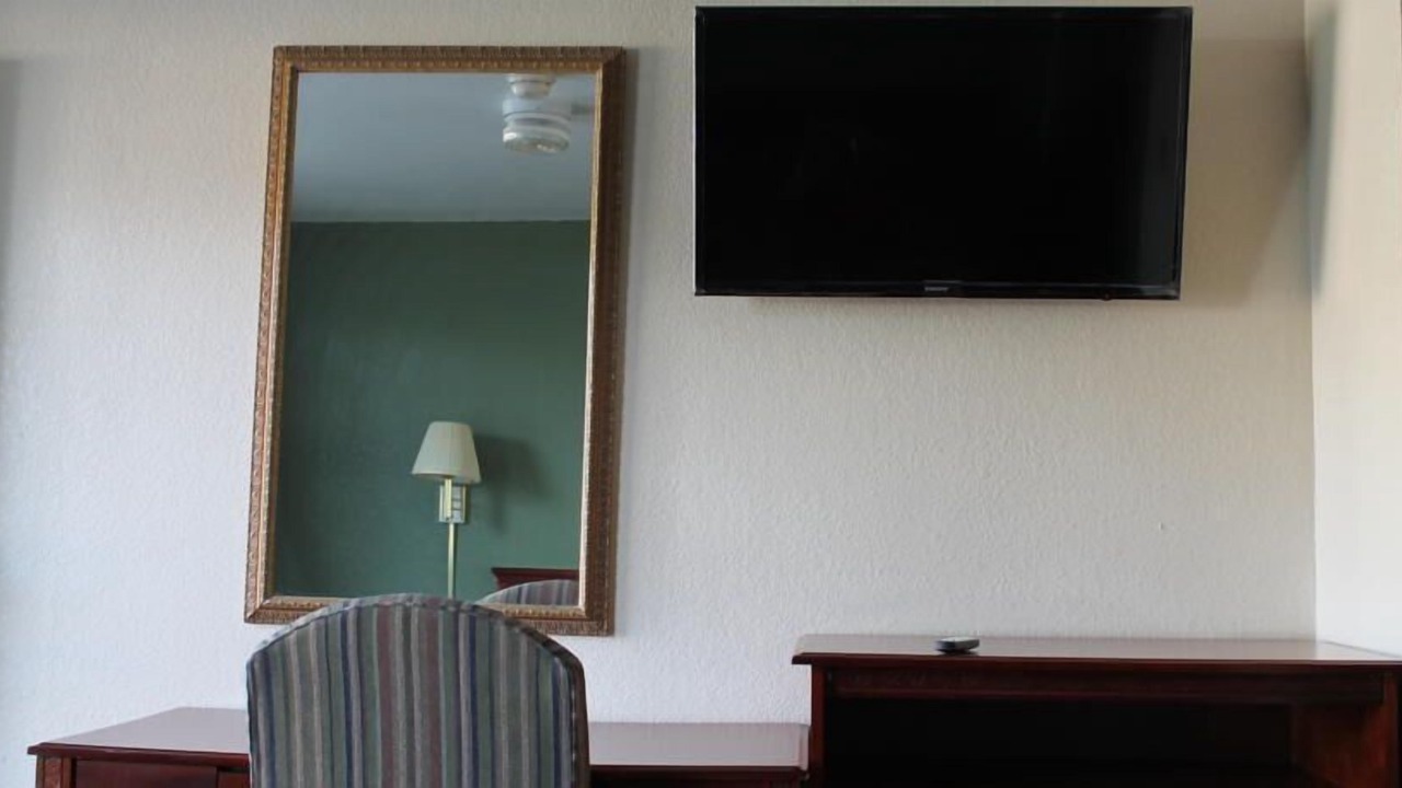 Photo of Bedroom in Rock Island