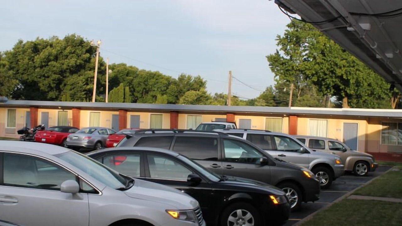 Photo of Others in Rock Island