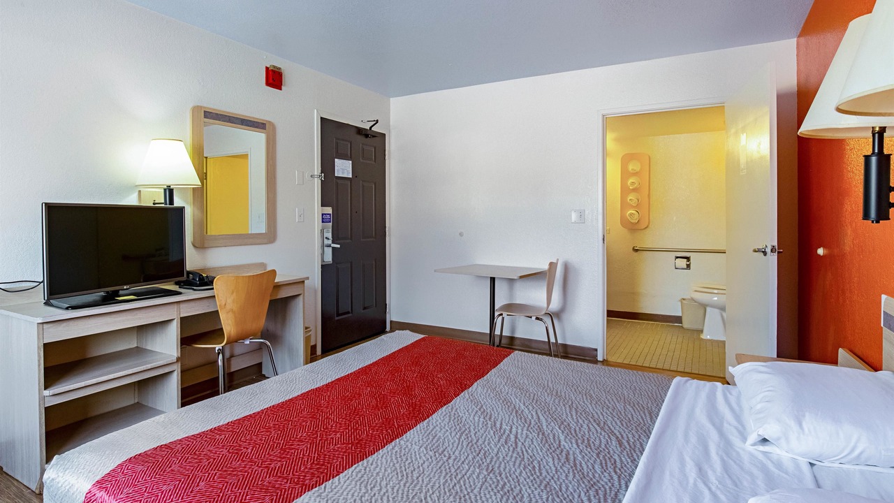 Photo of Bedroom in Palatine