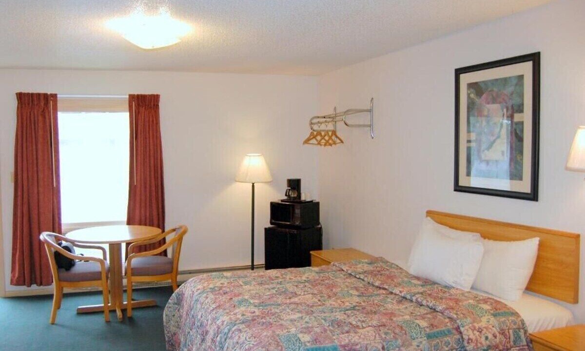 Photo of Bedroom in Canton