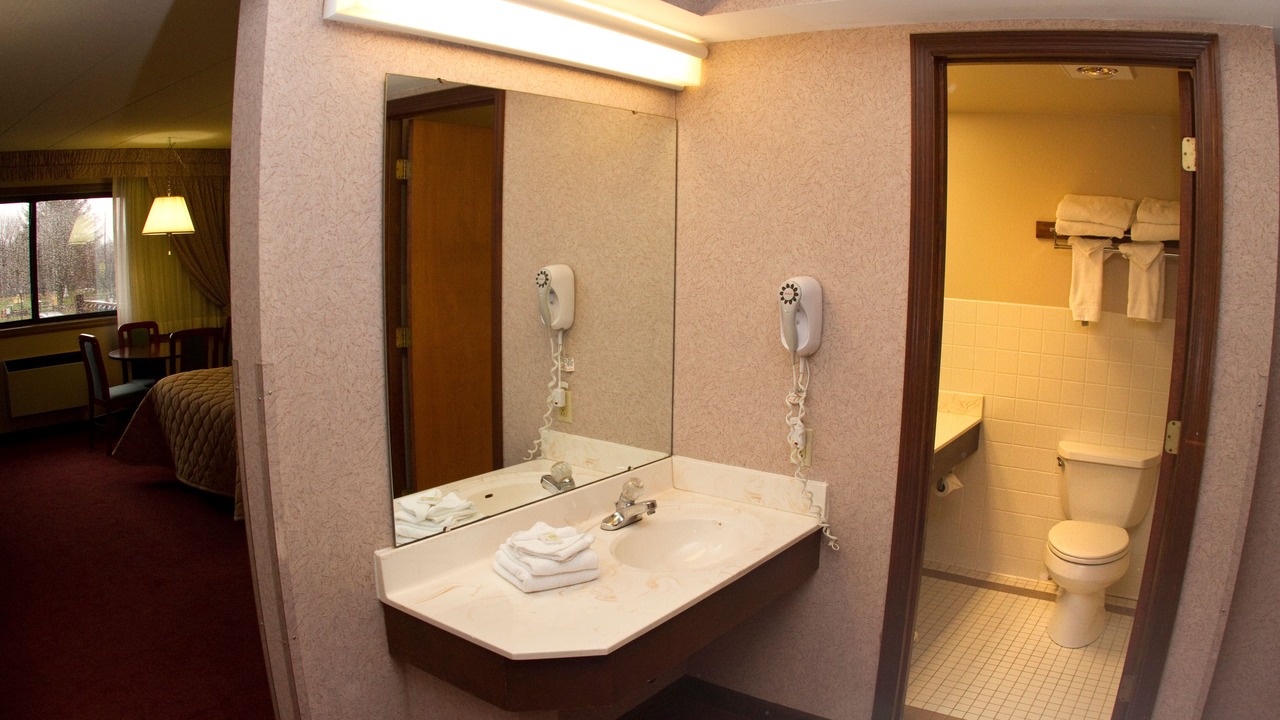 Photo of Bathroom in Galena