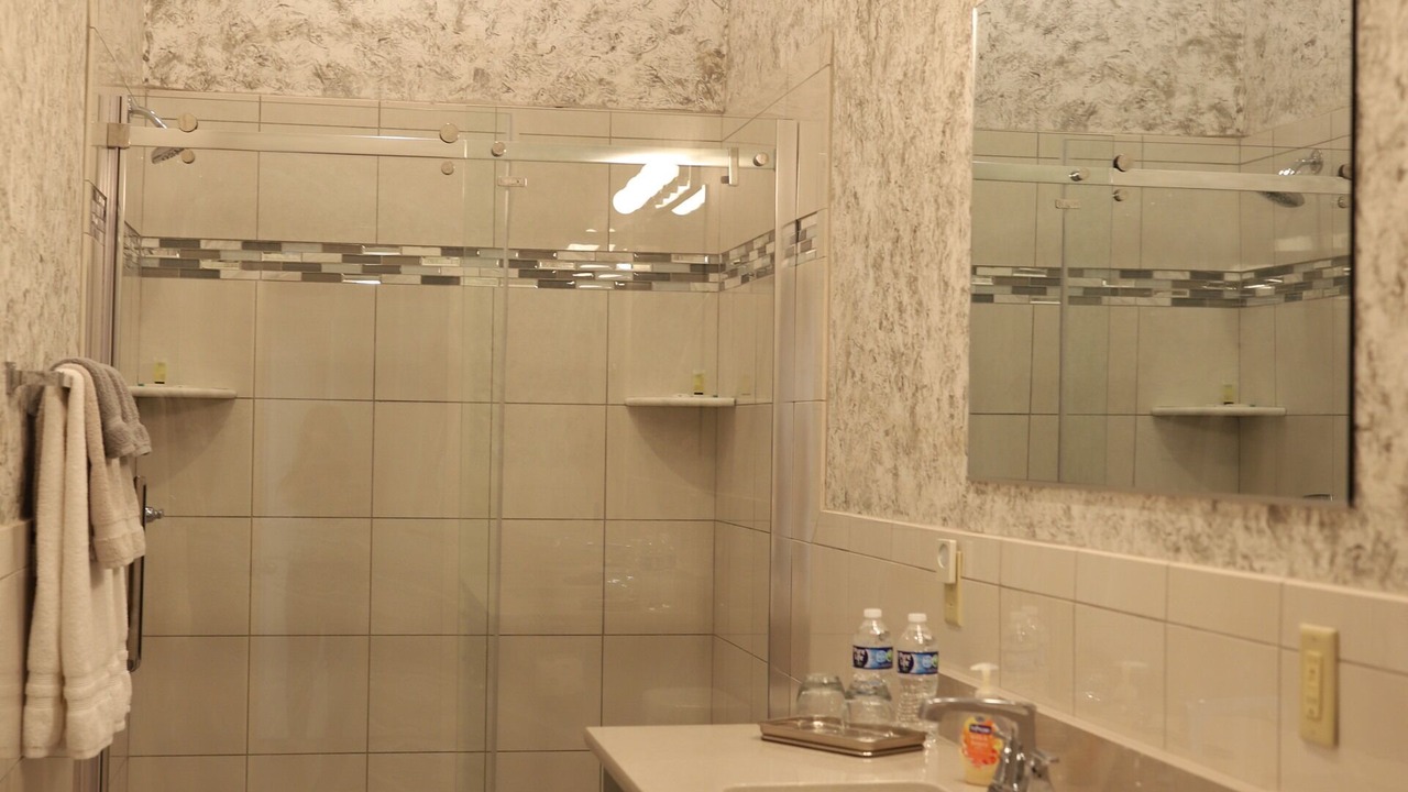 Photo of Bathroom in Washington