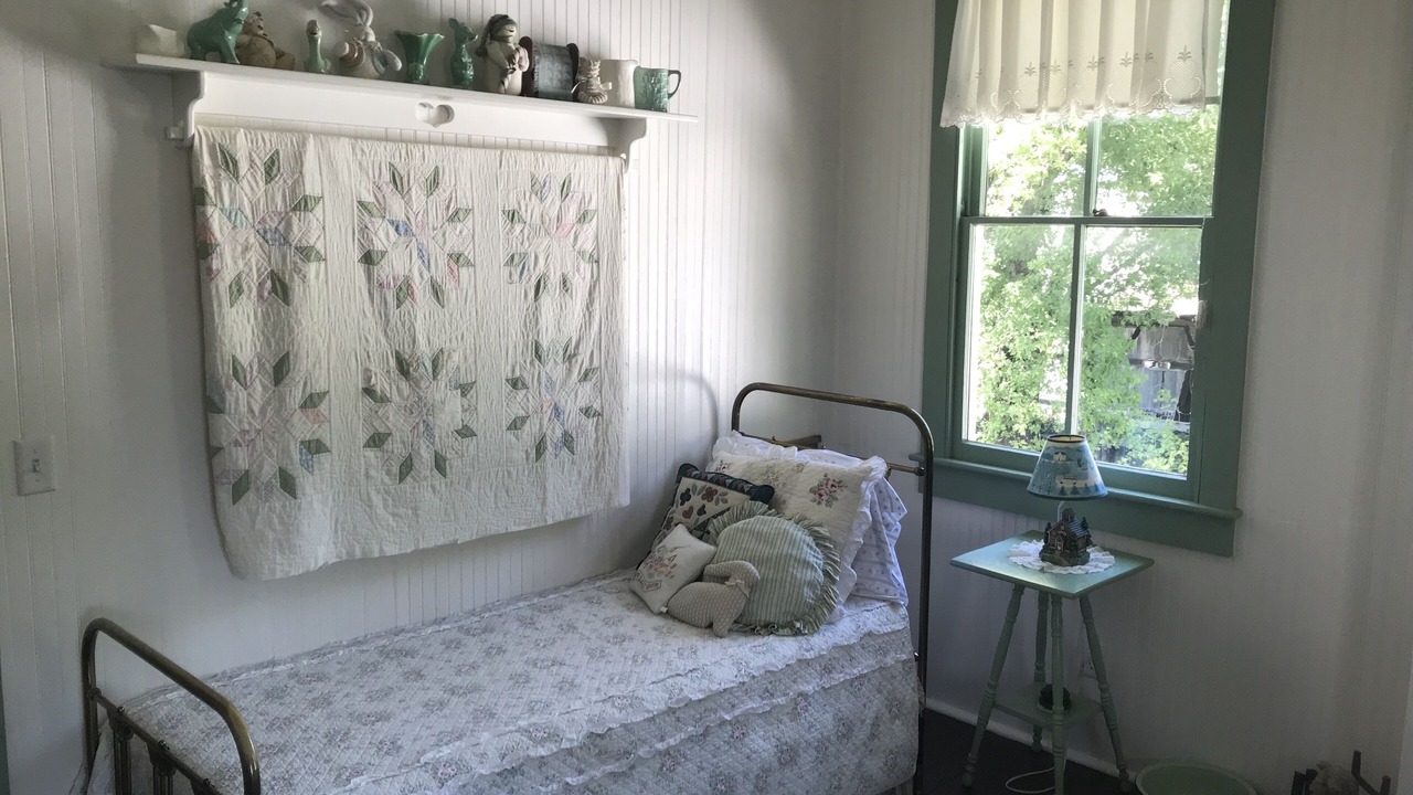 Photo of Bedroom in Maeystown