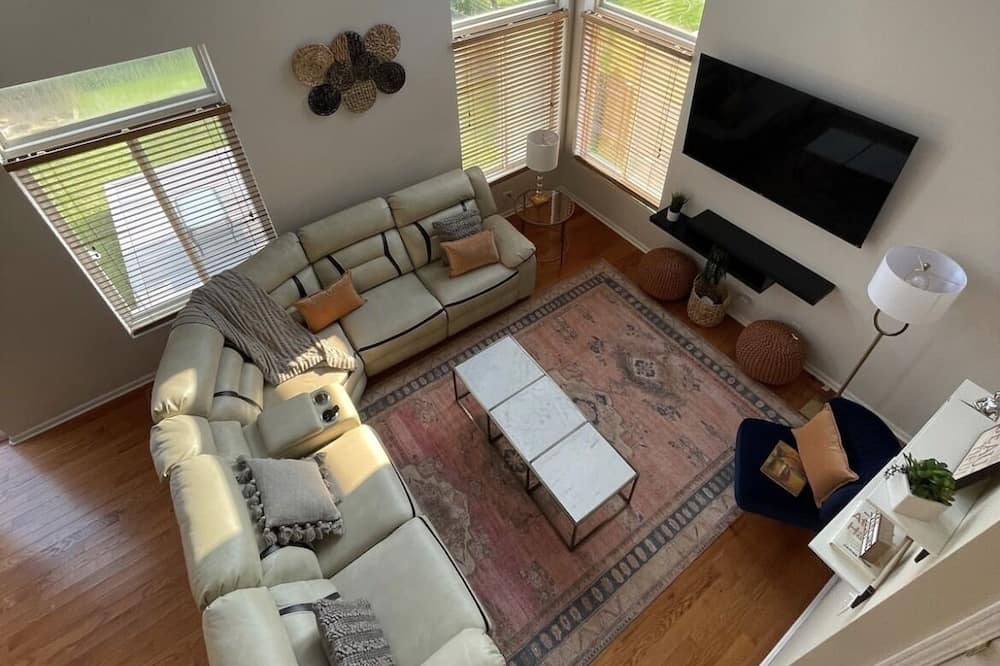 Photo of Livingroom in Lockport