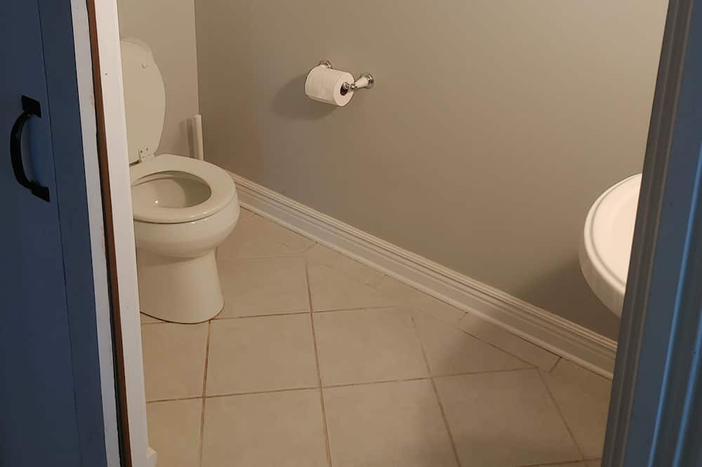 Photo of Bathroom in Ottawa