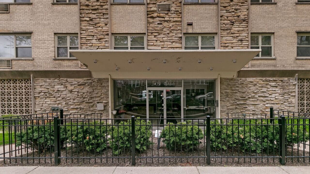 Photo of Outdoor in Lake View East