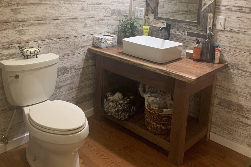 Photo of Bathroom in Ozark