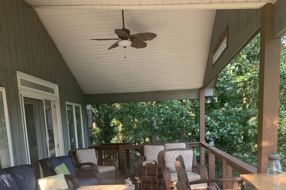 Photo of Patio Balcony in Ozark