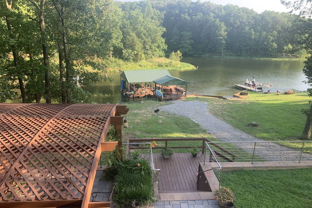 Photo of Outdoor in Ozark