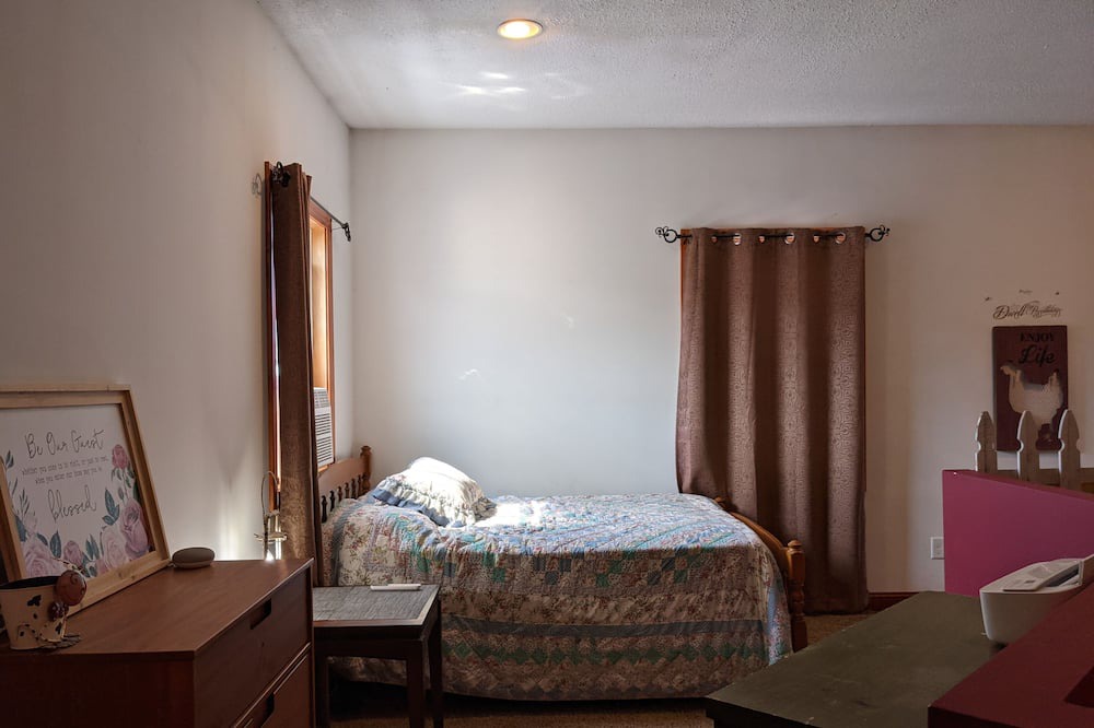 Photo of Bedroom in Elmira