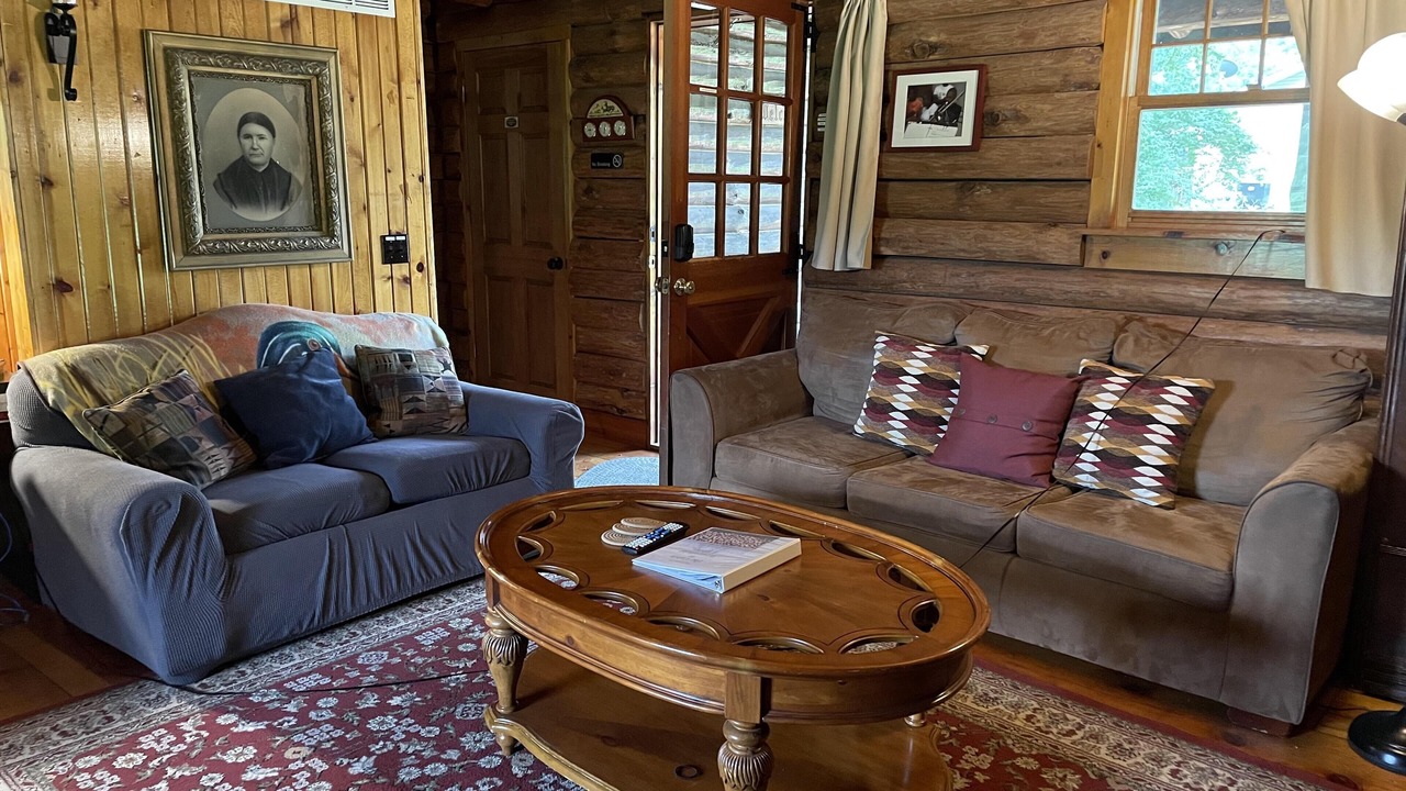 Photo of Livingroom in Freeburg
