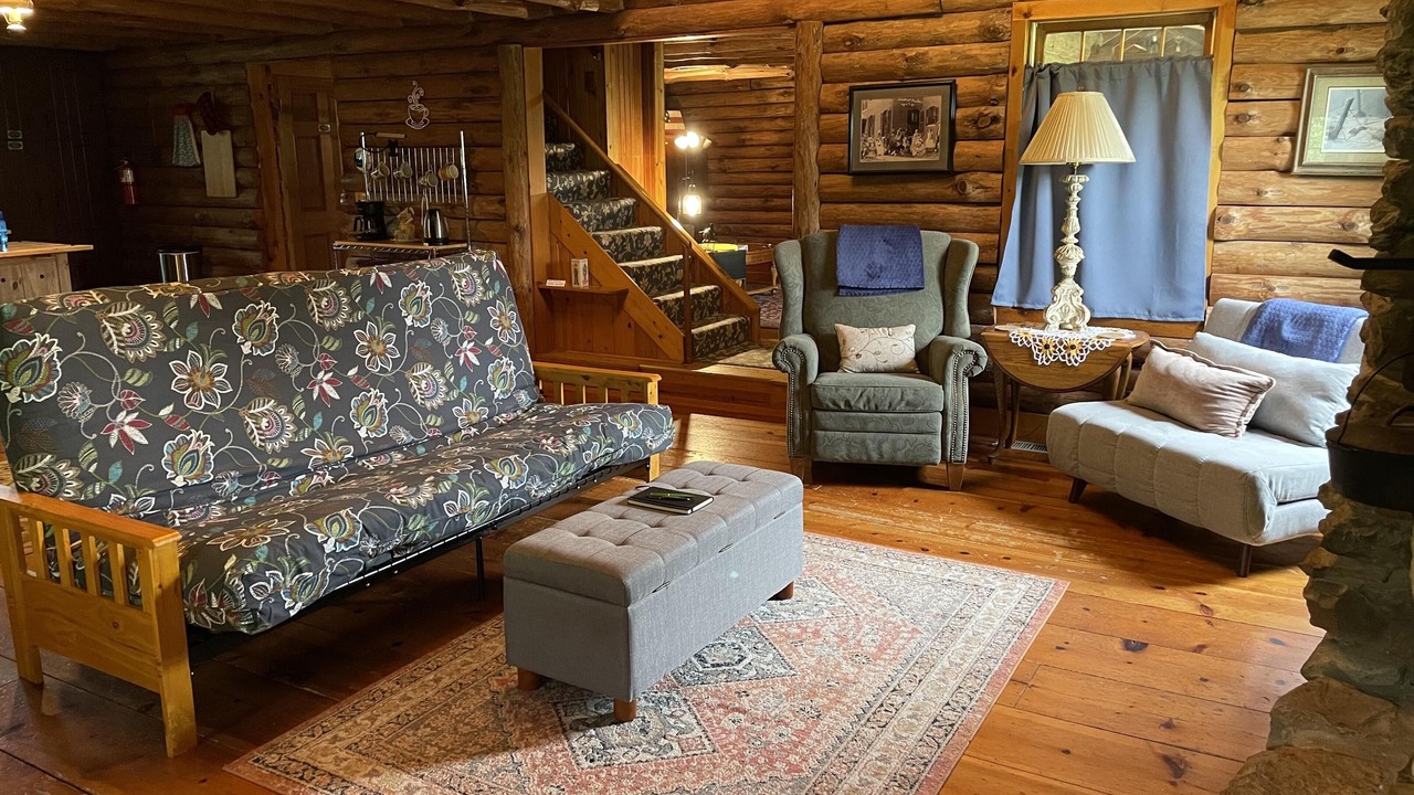 Photo of Livingroom in Freeburg