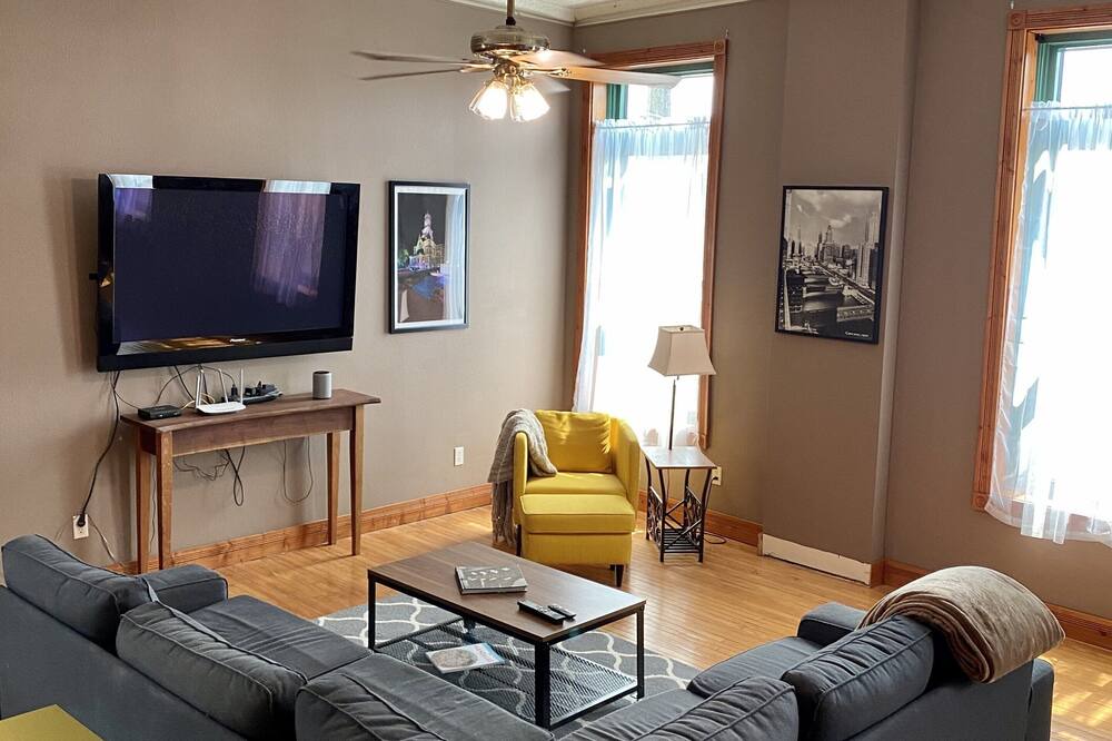 Photo of Bedroom in Jerseyville