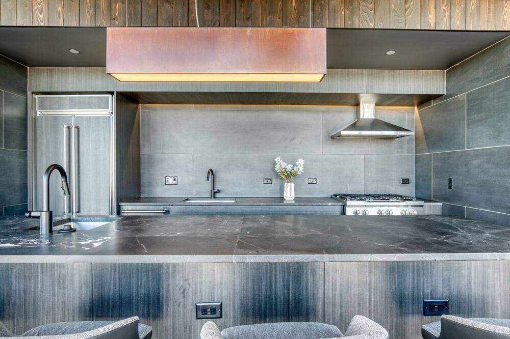 Photo of Kitchen in Near West Side
