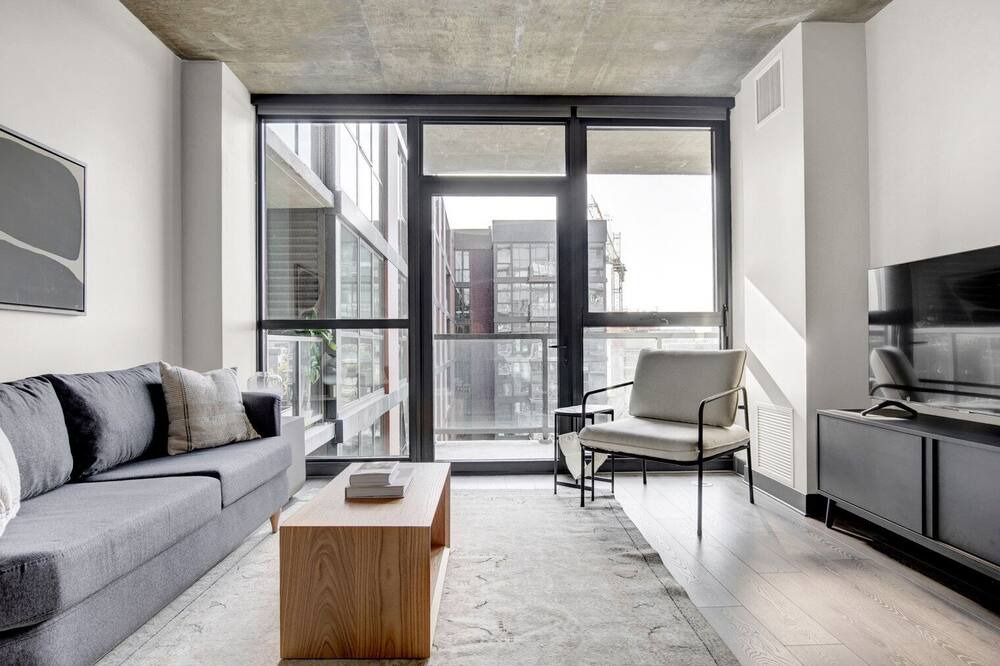 Photo of Livingroom in Near West Side