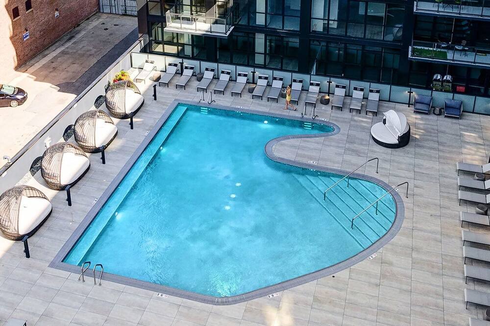Photo of Outdoor in Near West Side
