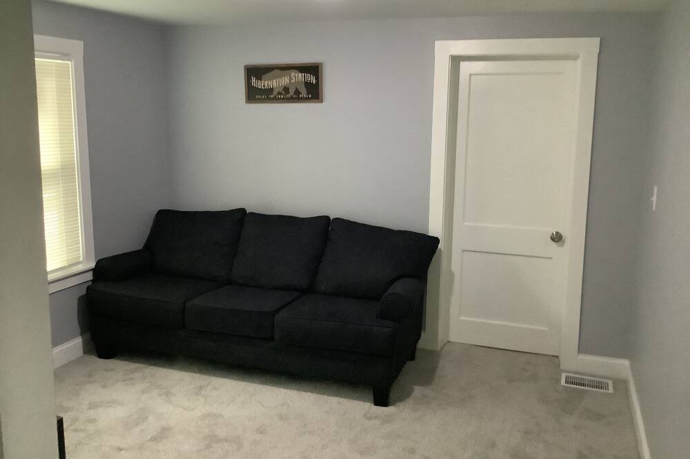 Photo of Livingroom in Waukegan