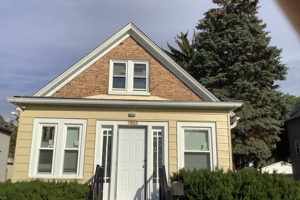 Photo of Outdoor in Waukegan