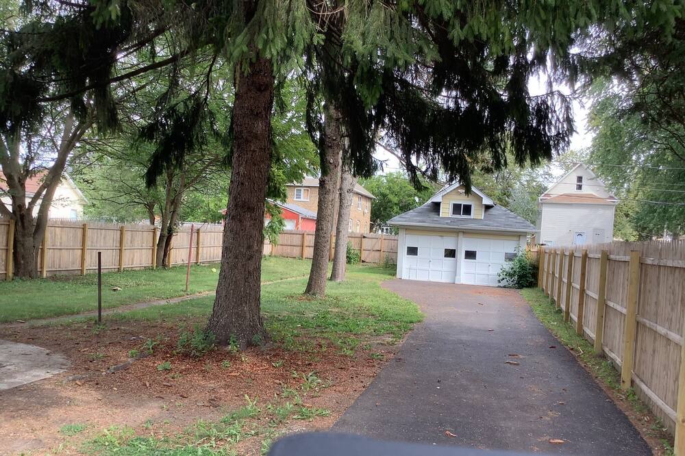Photo of Outdoor in Waukegan
