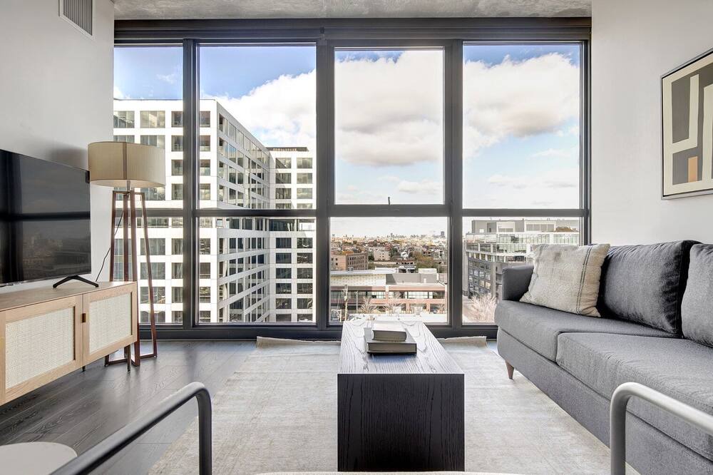 Photo of Livingroom in Near West Side