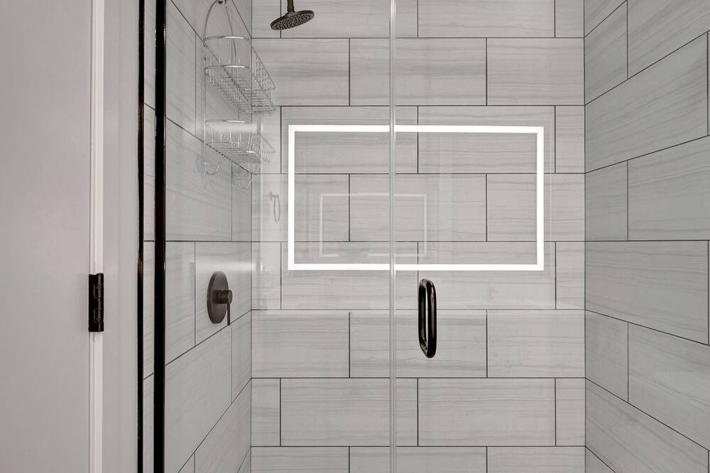 Photo of Bathroom in Near West Side
