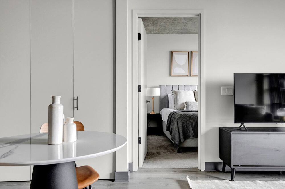 Photo of Bedroom in Near West Side