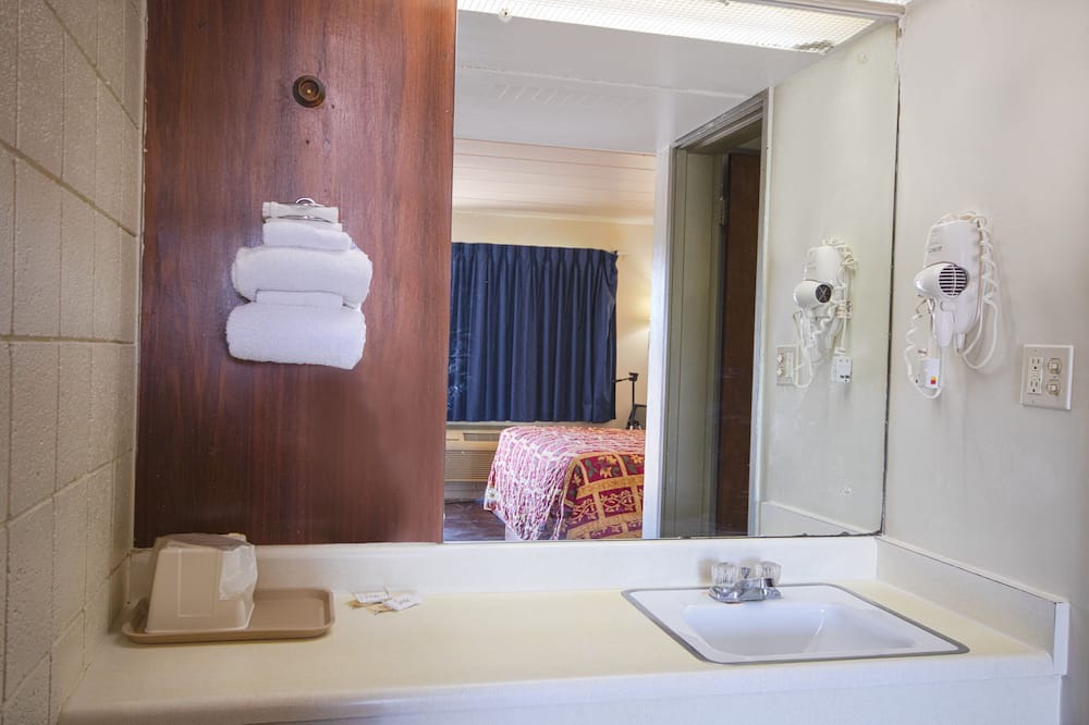 Photo of Bathroom in Centralia