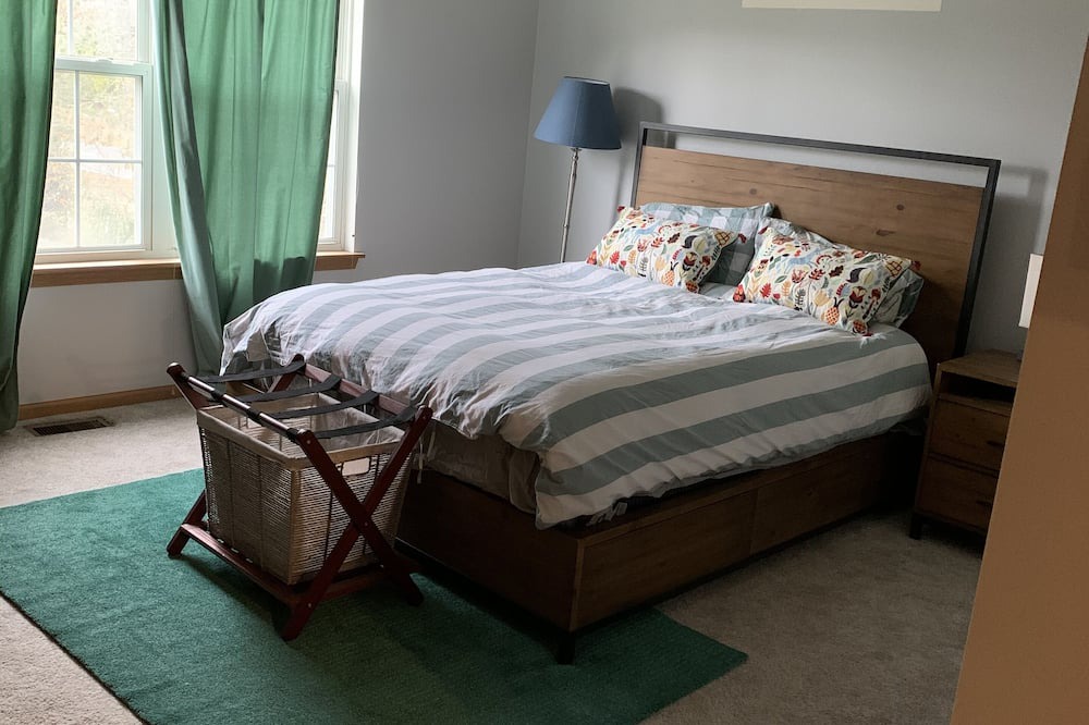 Photo of Bedroom in Carpentersville