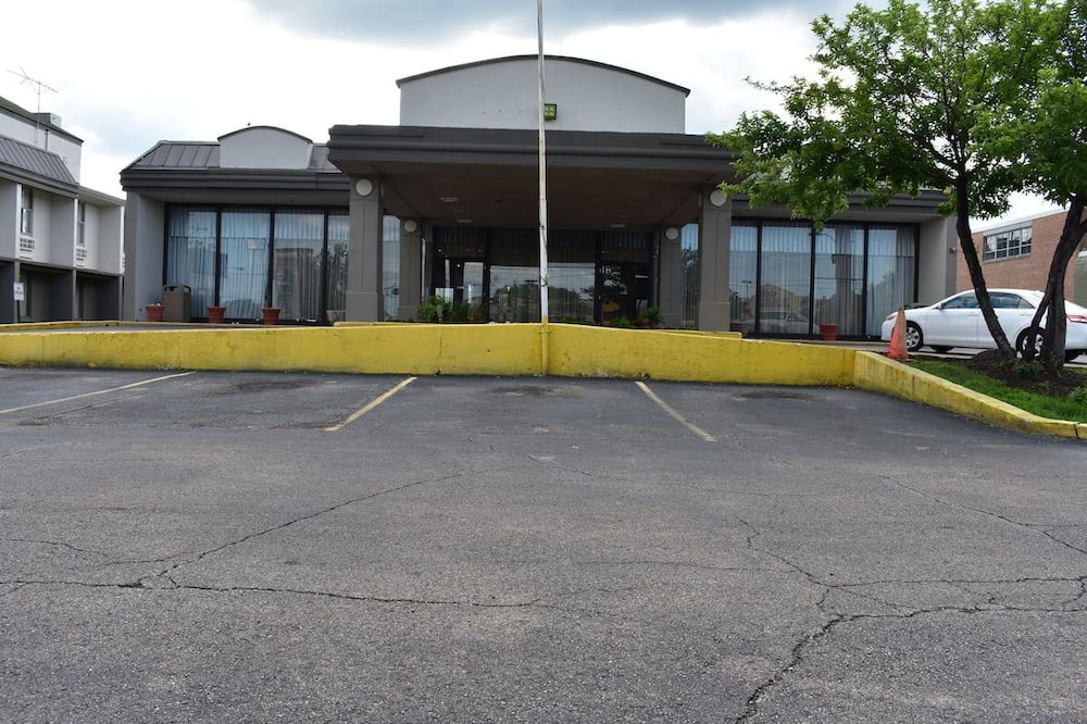 Photo of Outdoor in Melrose Park