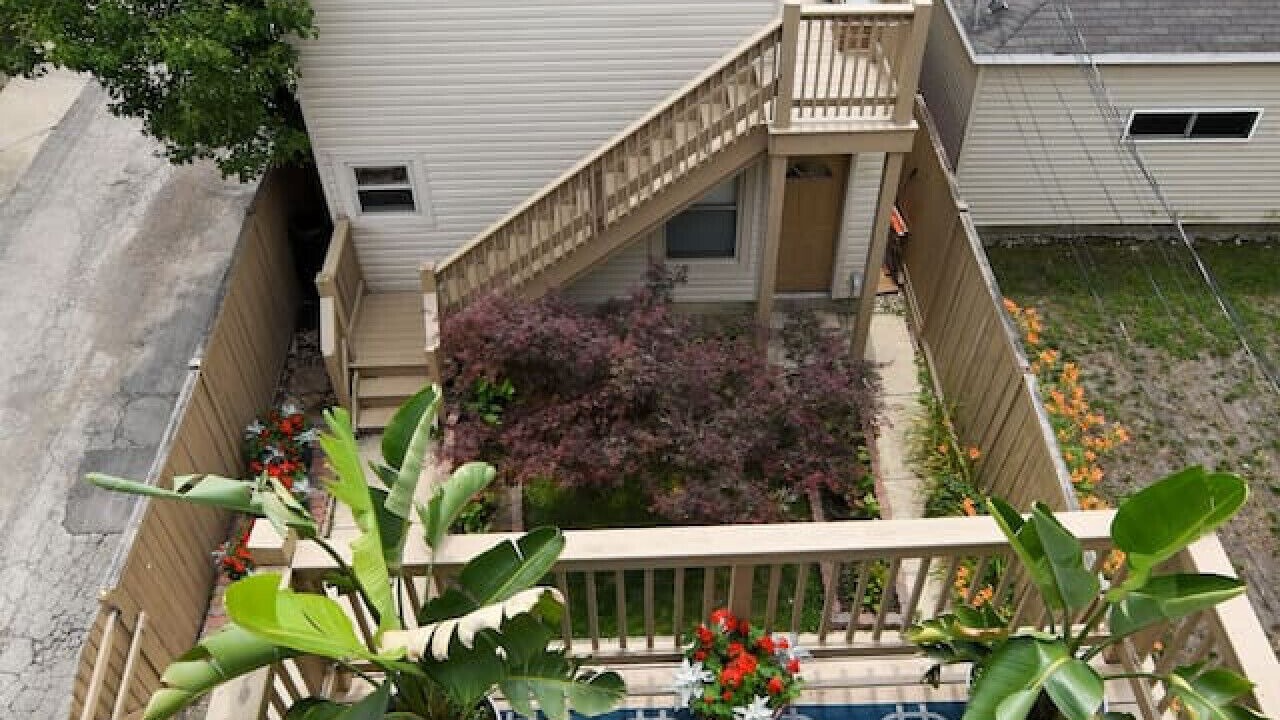 Photo of Outdoor in North Center