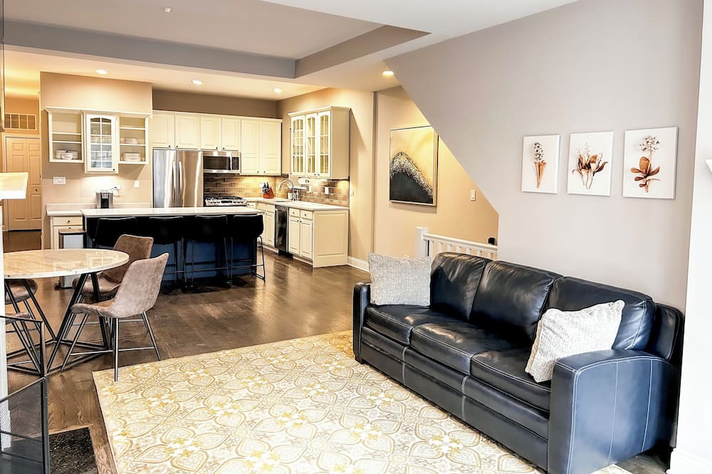 Photo of Livingroom in Old Town