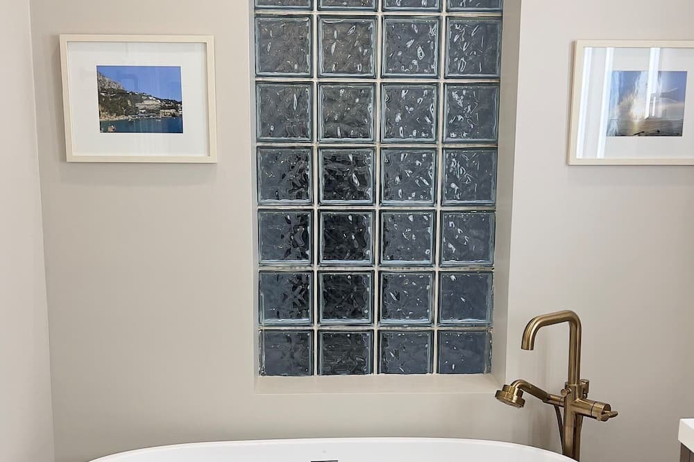 Photo of Bathroom in Old Town