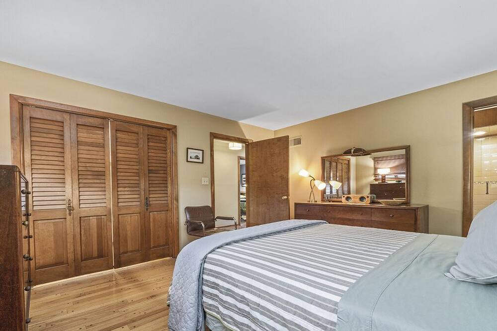 Photo of Bedroom in Rockford