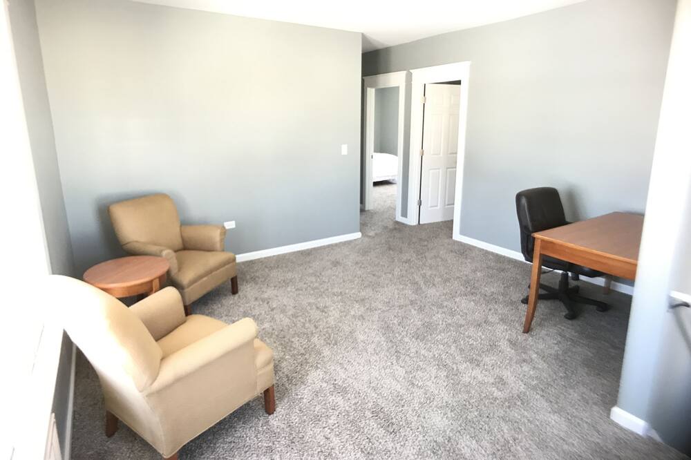 Photo of Bedroom in Aurora