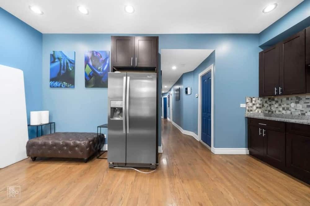Photo of Bedroom in Grand Boulevard