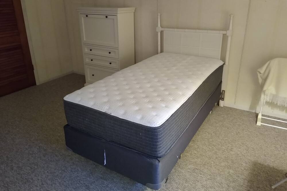 Photo of Bedroom in Wilmette