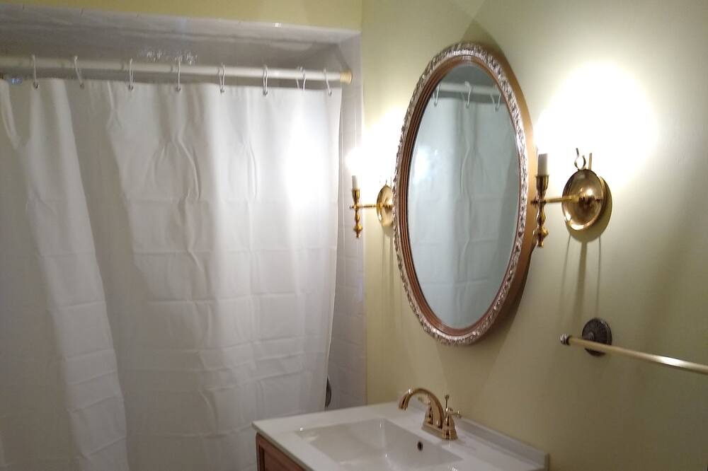 Photo of Bathroom in Wilmette