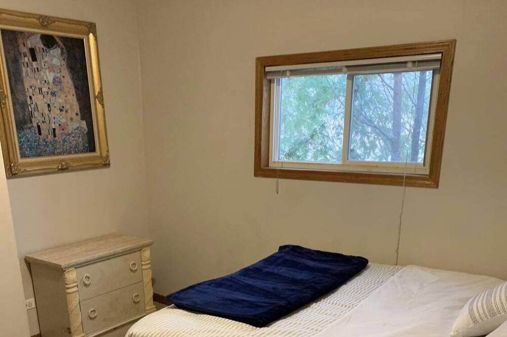 Photo of Bedroom in Long Lake