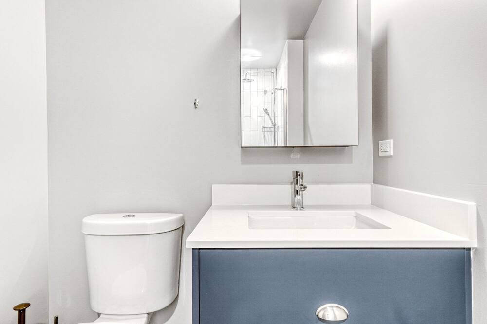 Photo of Bathroom in Uptown