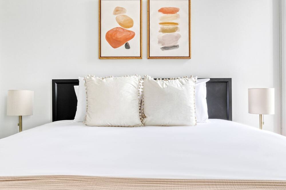 Photo of Bedroom in Uptown