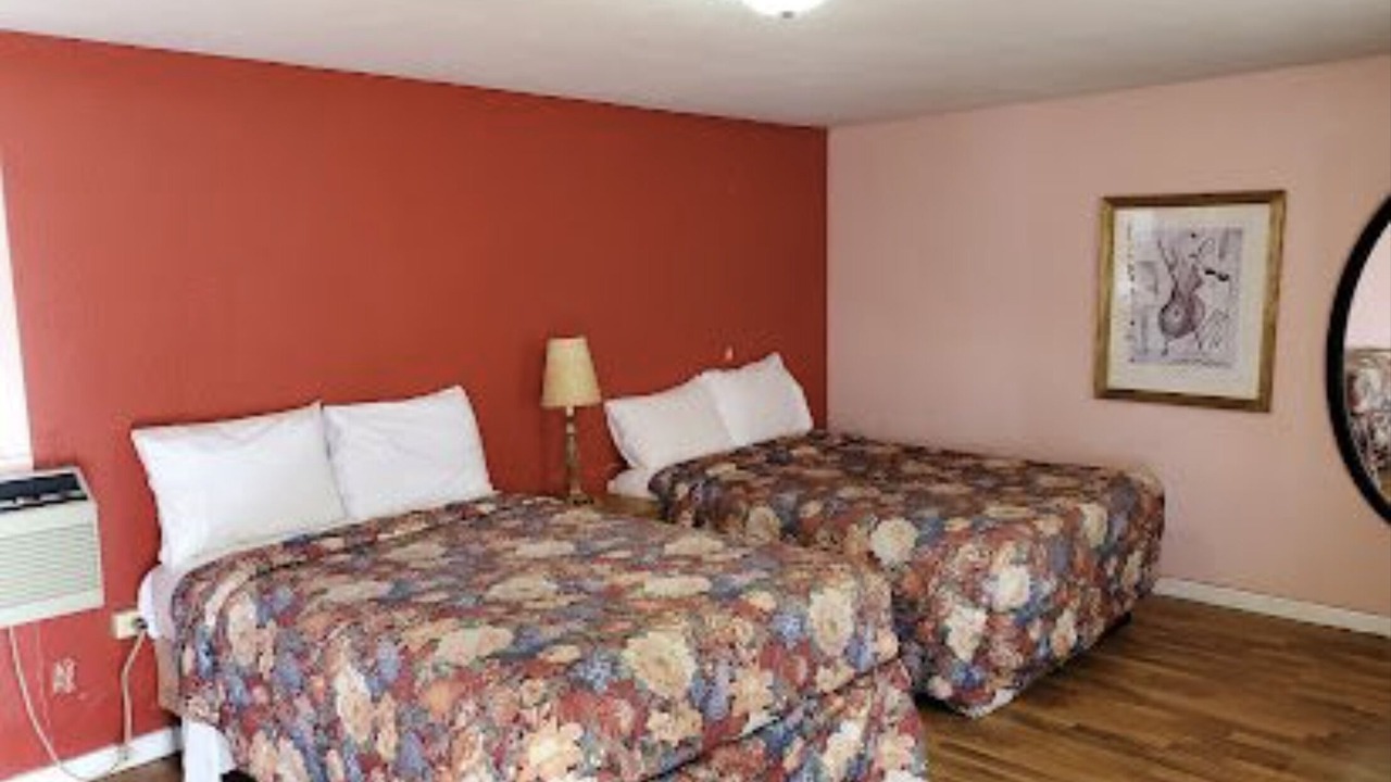 Photo of Bedroom in Rock Falls