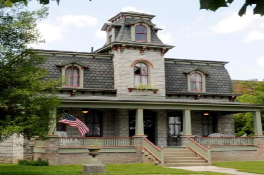 Photo of Others in Olney