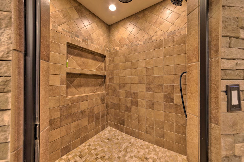 Photo of Bathroom in Grafton