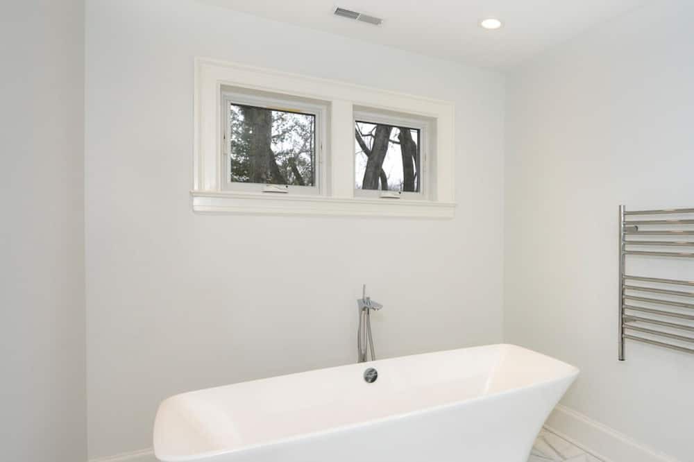 Photo of Bathroom in Winnetka