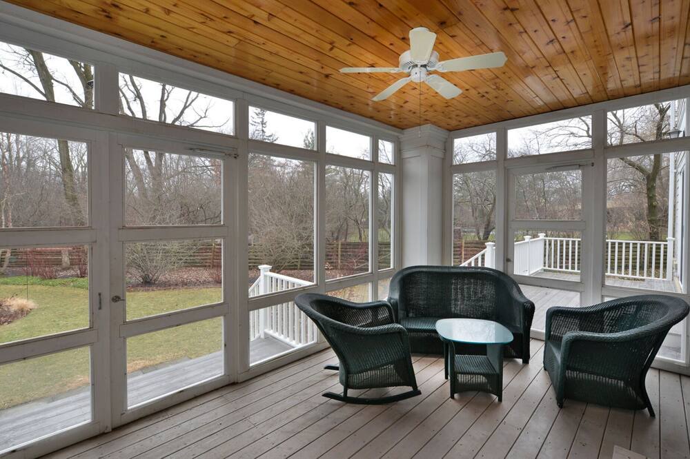 Photo of Outdoor in Winnetka