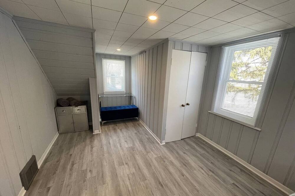 Photo of Bedroom in Wood Dale