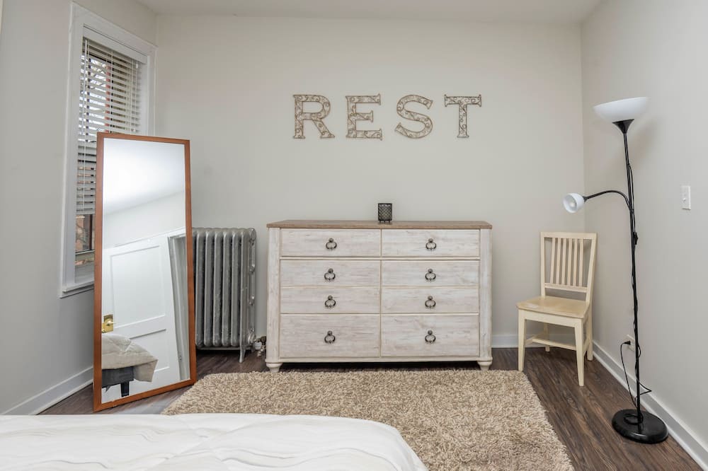 Photo of Bedroom in Hyde Park